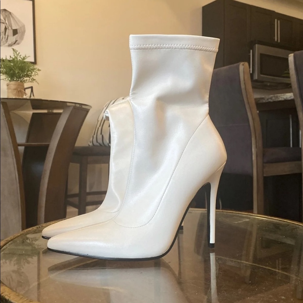 Public Desire Pointy Toe White Ankle Boots
